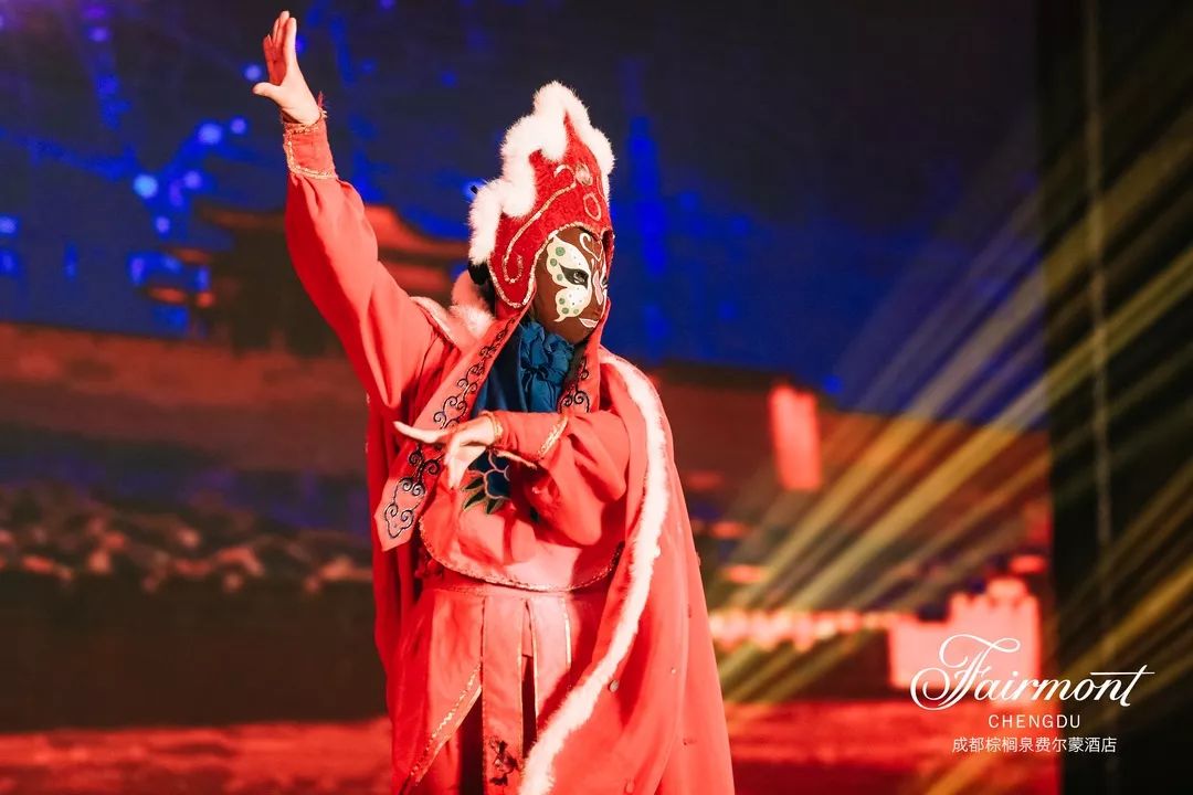强队挑战：热门球队轮番登场连番较量